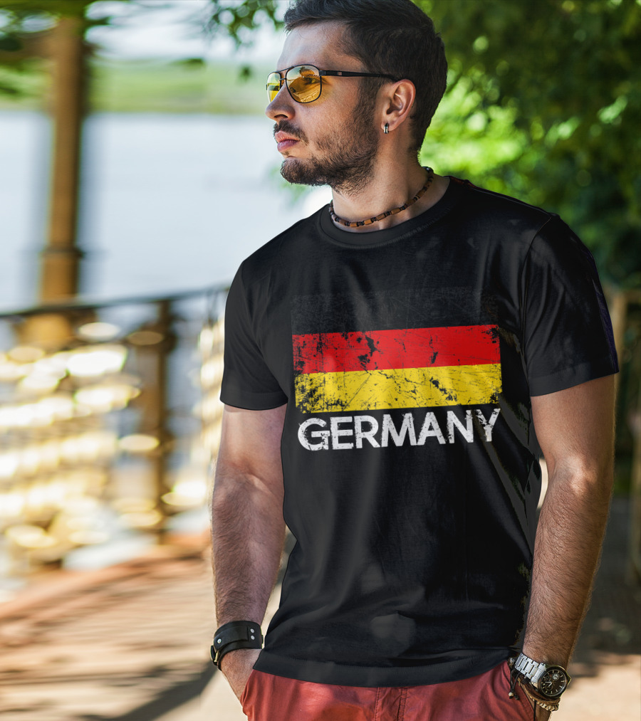 German Flag Vintage Germany Black Red Yellow Classic T-Shirt