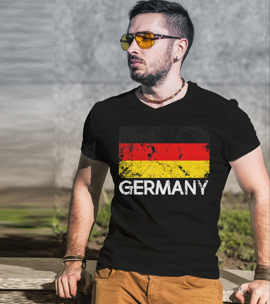 German Flag Vintage Germany Black Red Yellow Classic T-Shirt