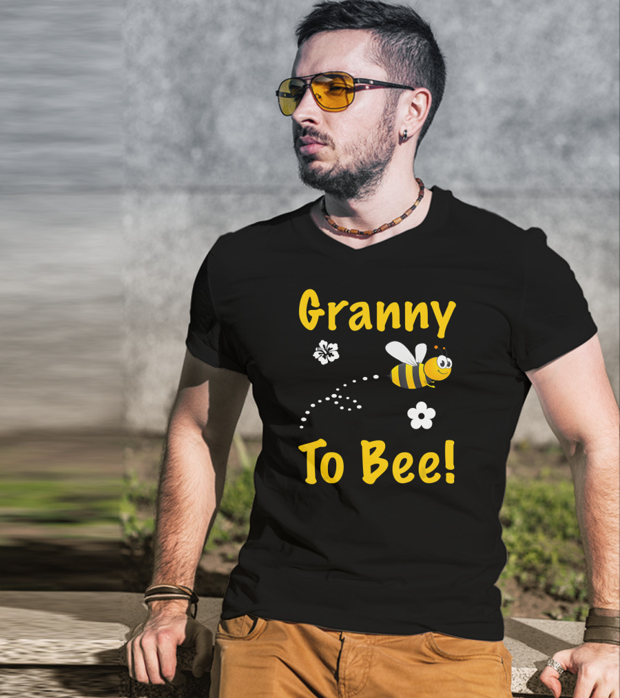 Granny To Bee Granny Bee Flowers T-Shirt
