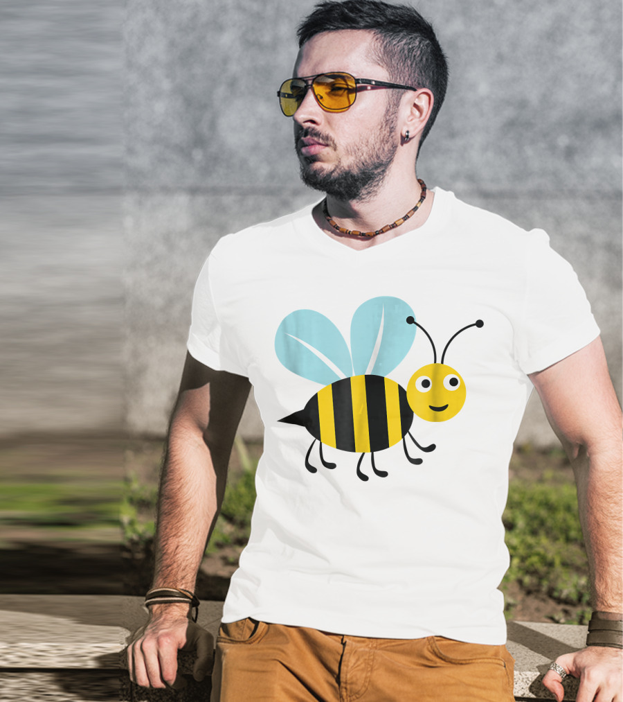 Happy Honey Bee Cute Cartoon T-Shirt