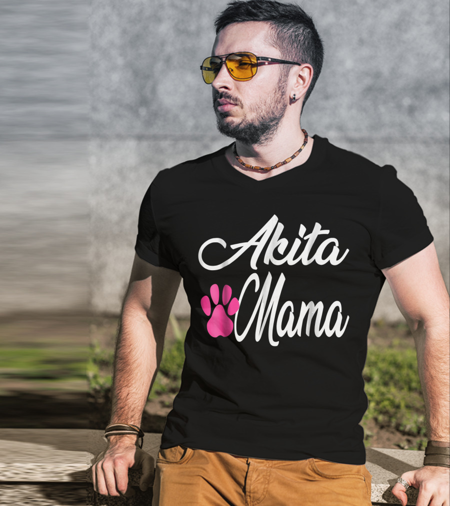 Akita Mama Paw Print Love T-Shirt