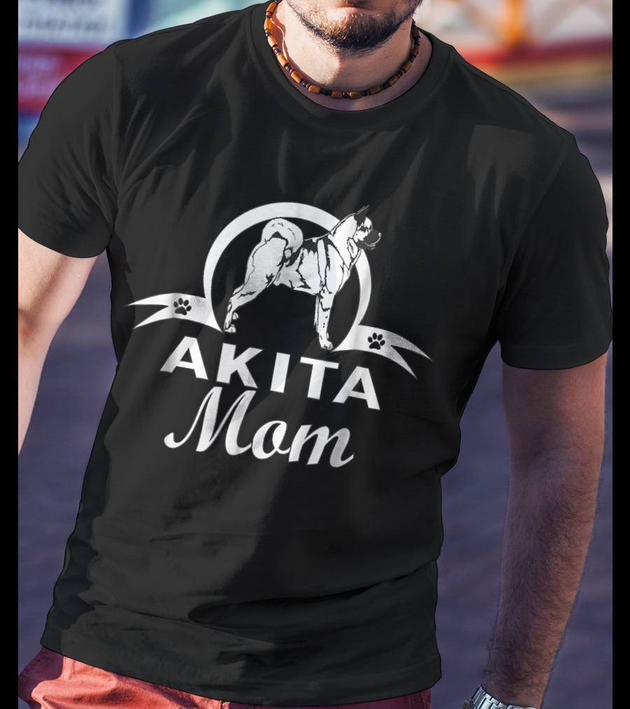 Akita Mom Dog Owner T-Shirt