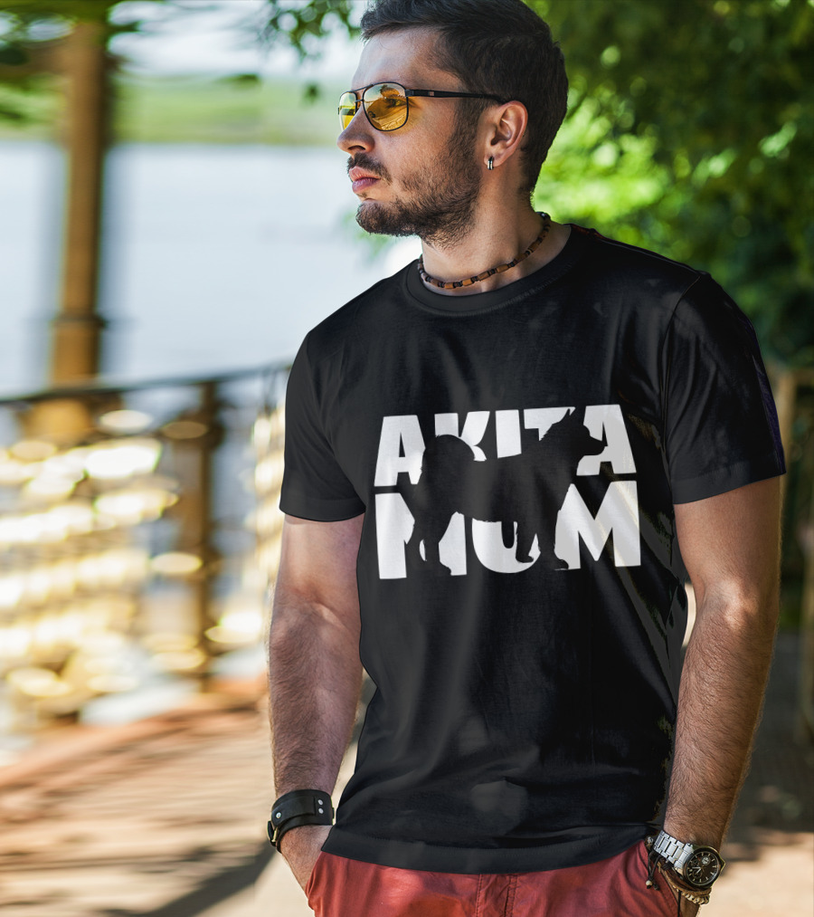 Akita Mom Akita Dog T-Shirt