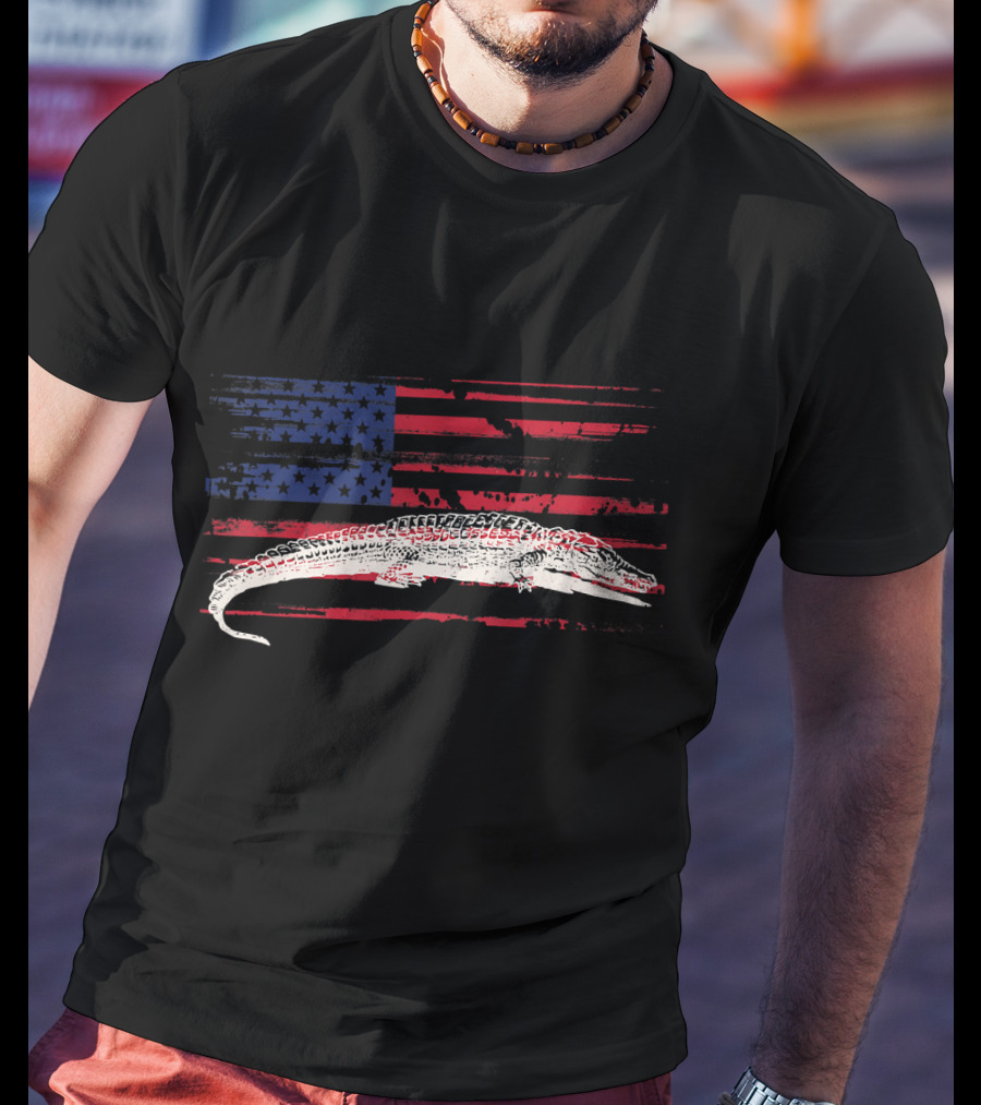 American Flag Alligator Crocodile USA T-Shirt