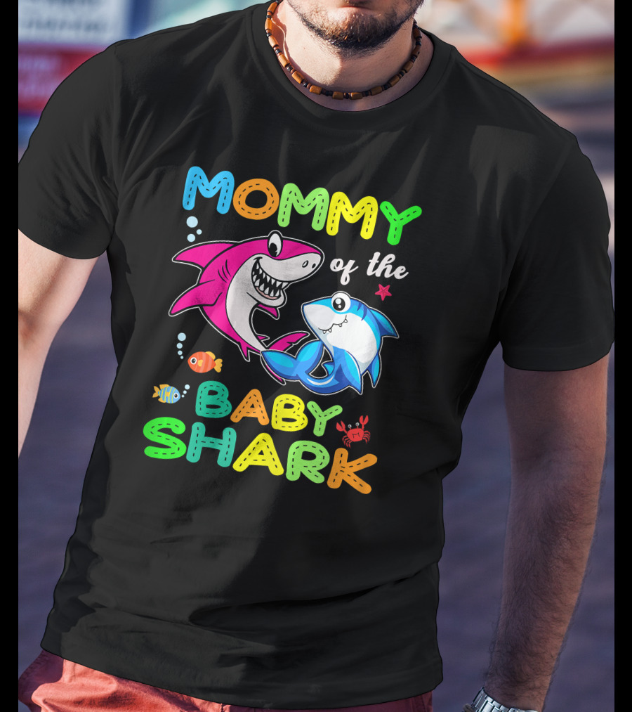 Mommy Of The Baby Shark Funny Birthday Family T-Shirt