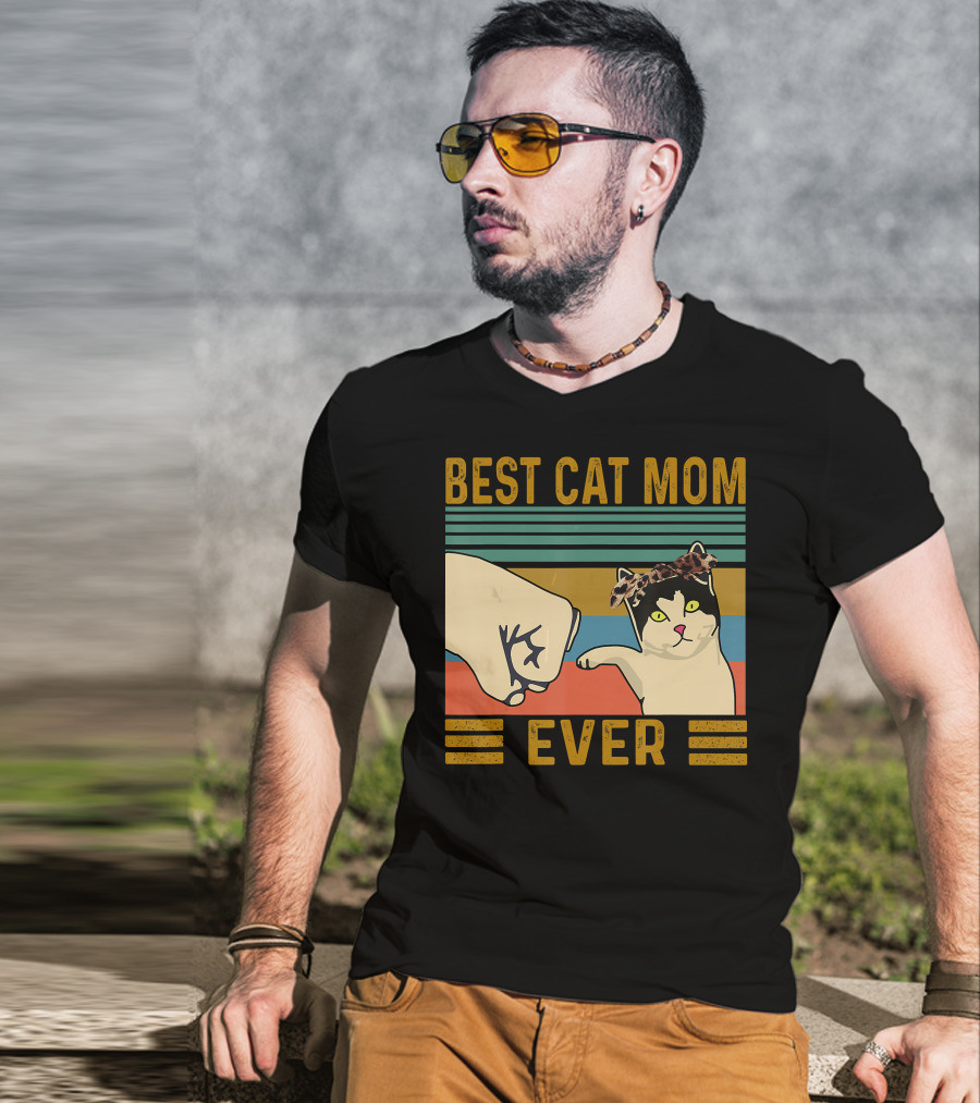 Best Cat Mom Ever Fist Bump Vintage Retro Cat With Headband T-Shirt