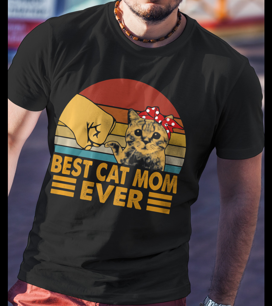 Best Cat Mom Ever Vintage Be Fist Bump Cat With Bow Retro Stripes T-Shirt