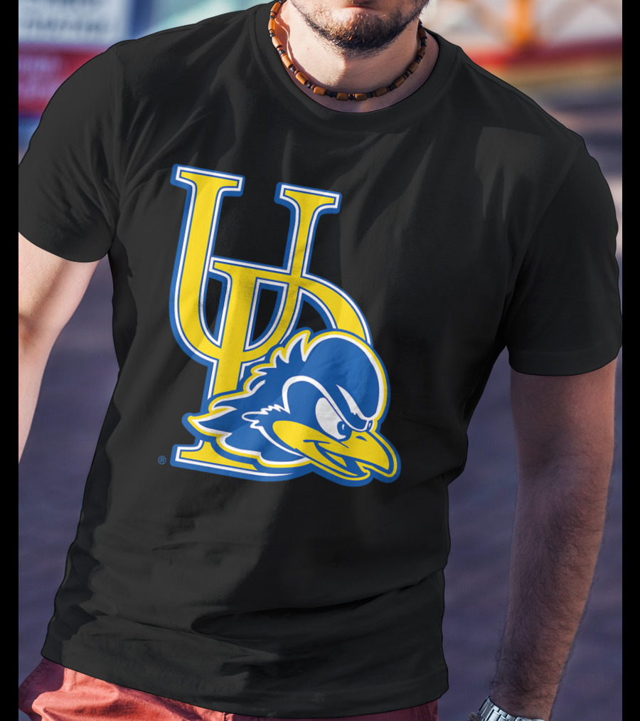University Of Delaware Blue Hens Logo PPDEL11 T-Shirt