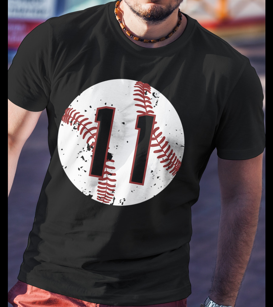 Vintage Baseball Number 11 Cool Softball Circle T-Shirt