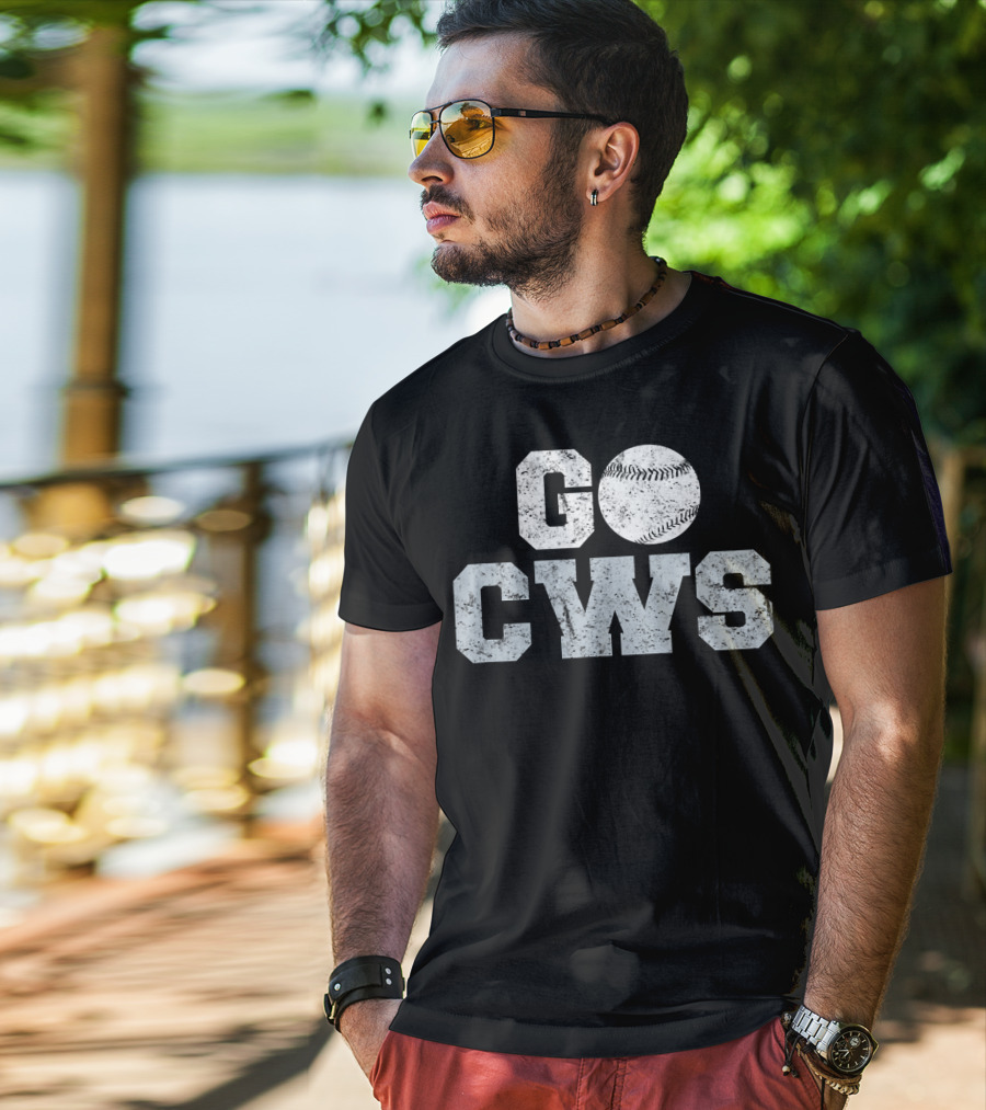 Go CWS Vintage Chicago Illinois Baseball City T-Shirt