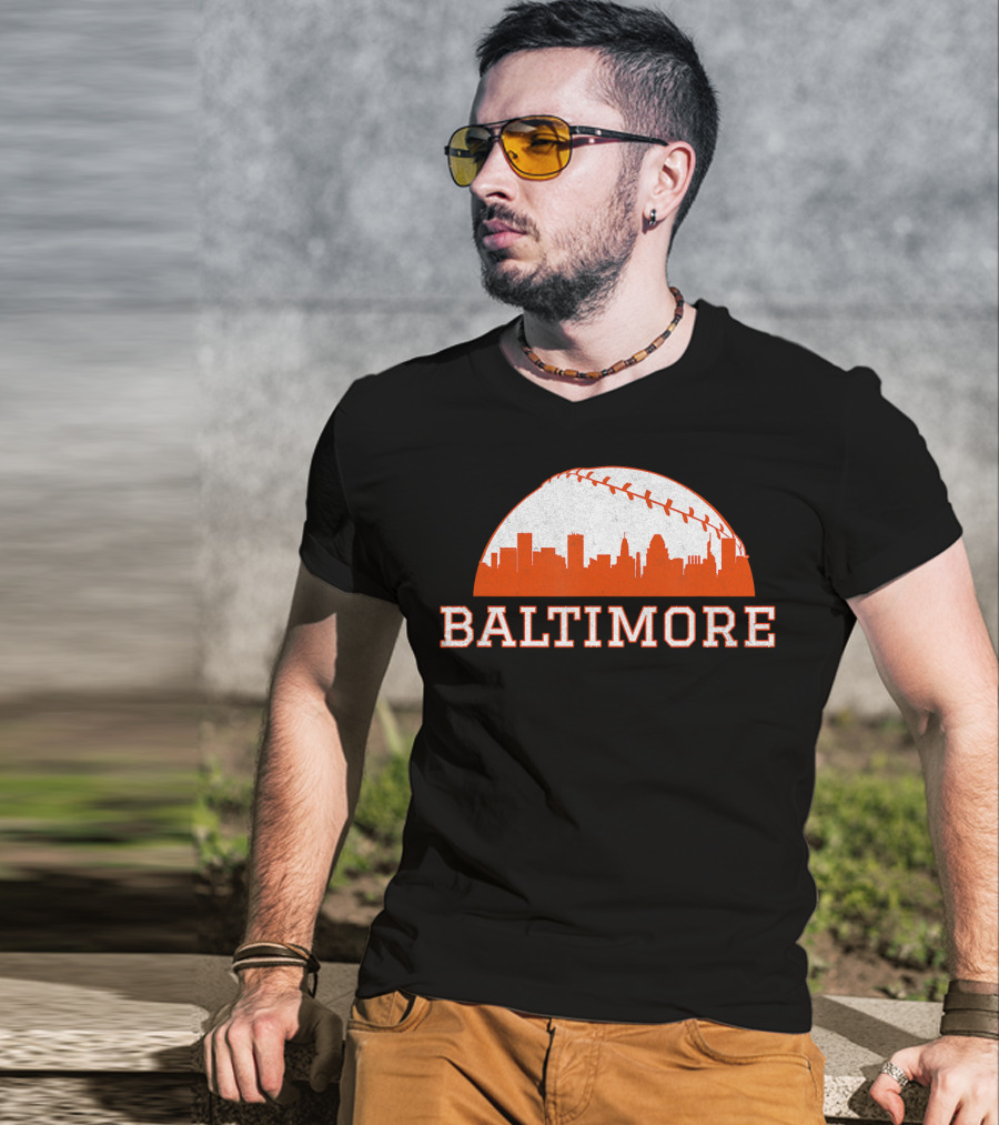 Baltimore Vintage Skyline With Baseball T-Shirt