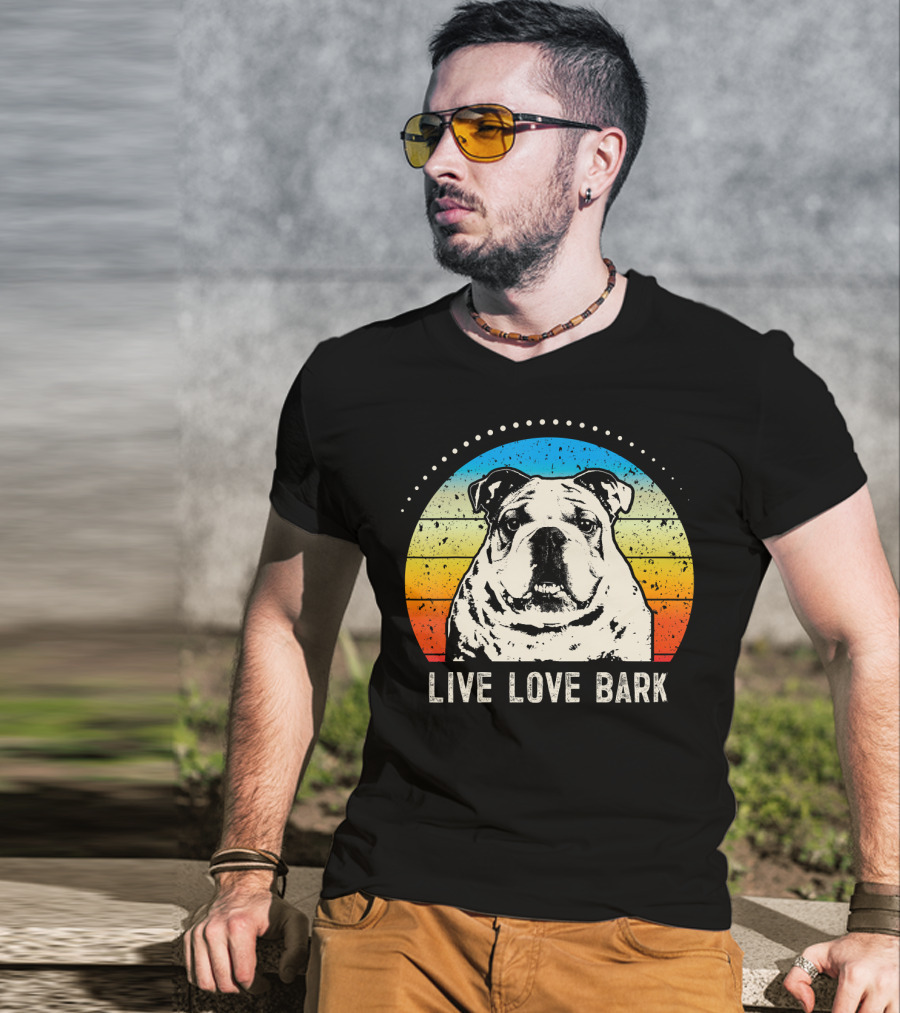 Live Love Bark Vintage English Bulldog Retro Sunset T-Shirt