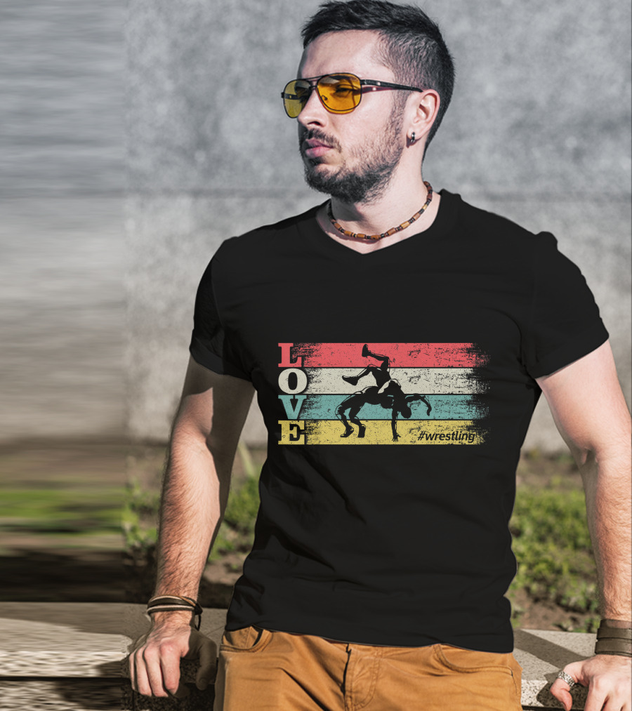 LOVE Wrestling Vintage Retro Stripes #wrestling T-Shirt