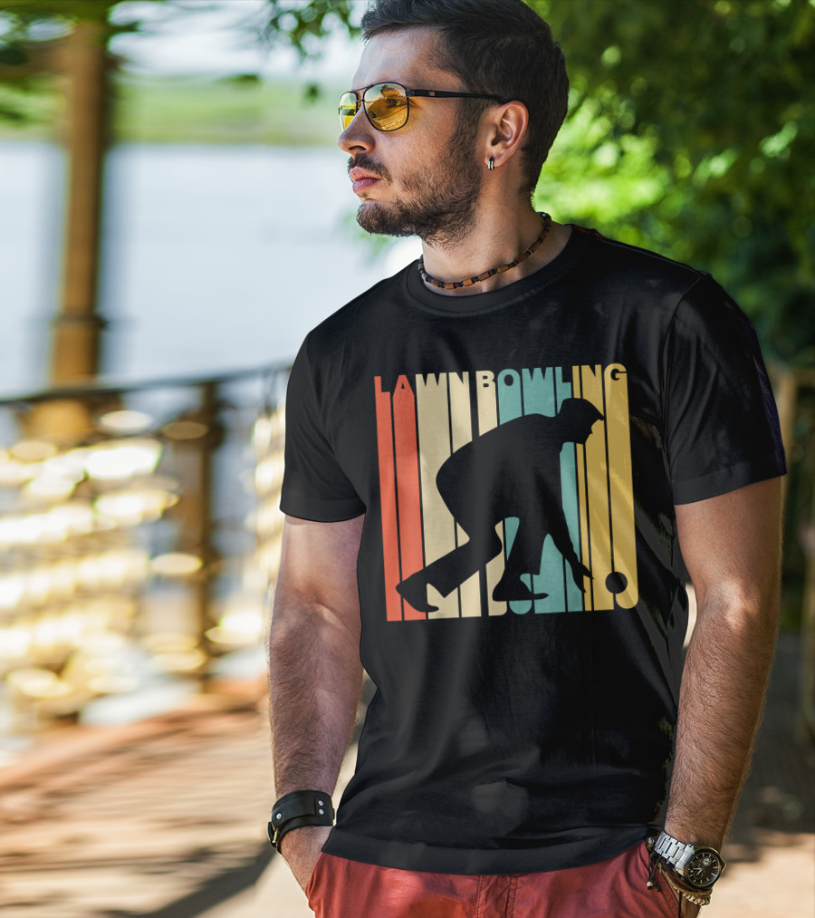 Vintage Lawn Bowling Silhouette Retro Stripes T-Shirt