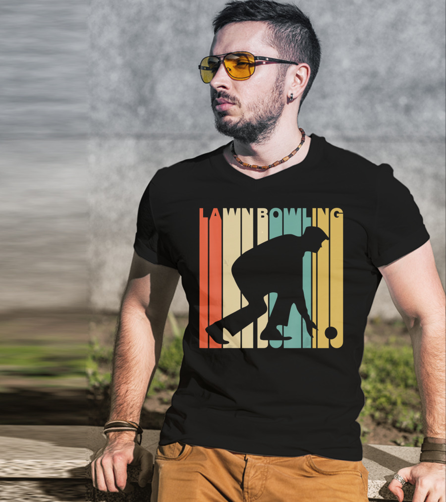Vintage Lawn Bowling Silhouette Retro Stripes T-Shirt