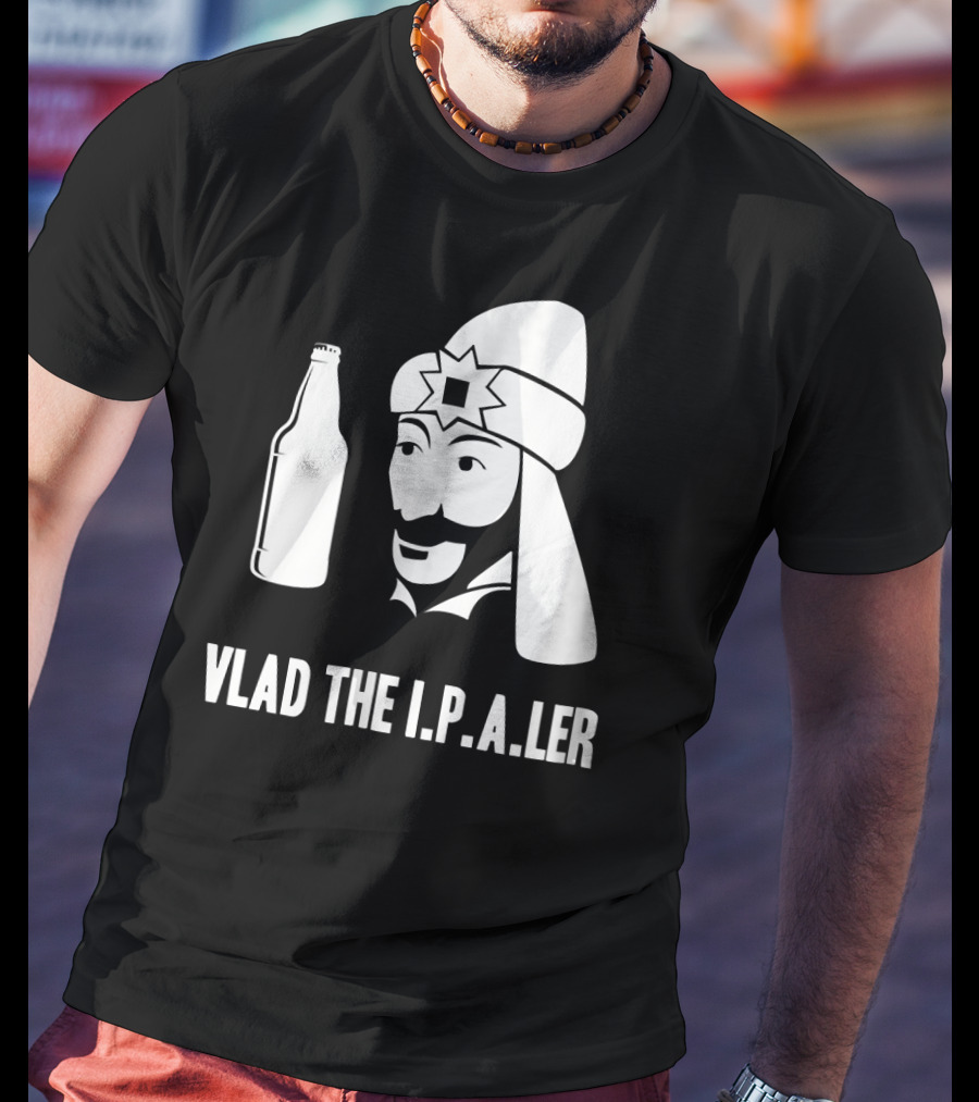 Vlad The I.P.A.er Funny Halloween Dracula Craft Beer Dr T-Shirt