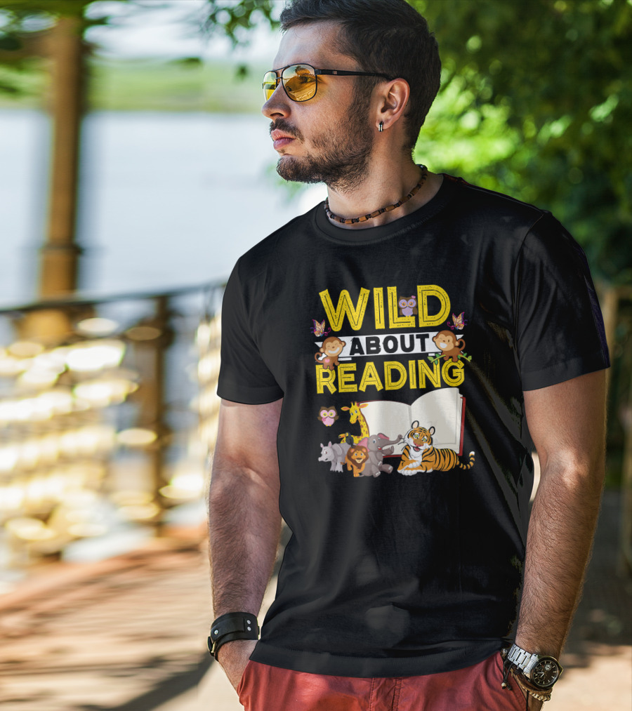 Wild About Reading Back To School Jungle Safari Animals Kids Book T-Shirt