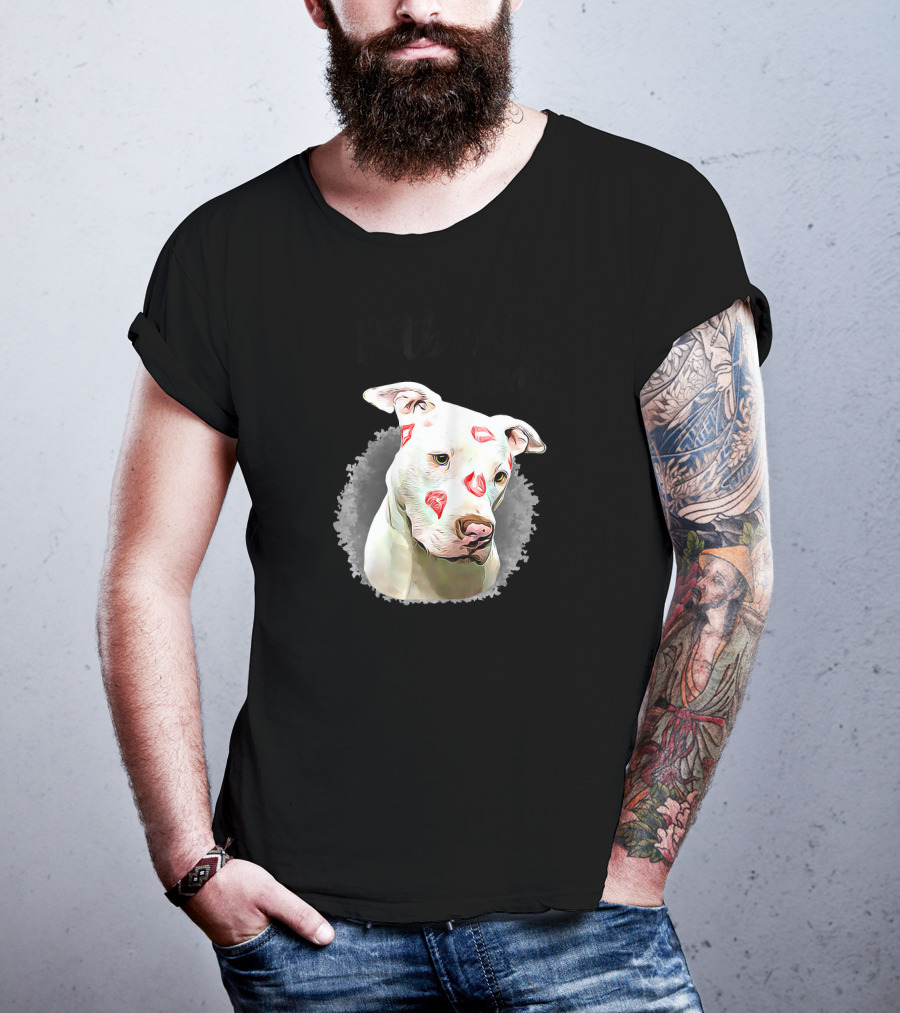 Pitbull Mom With Cute Lipstick Kiss Marks T-Shirt