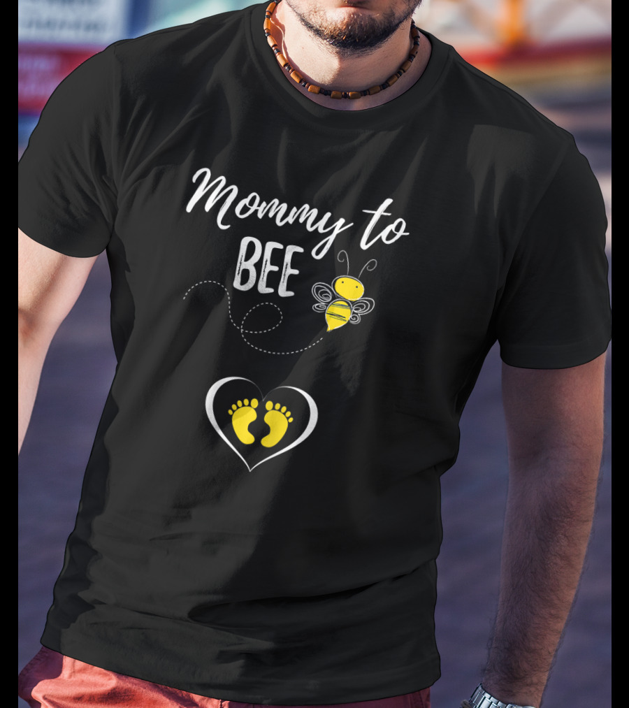 Mommy To Bee Cute Pregnant Baby Footprints Heart T-Shirt