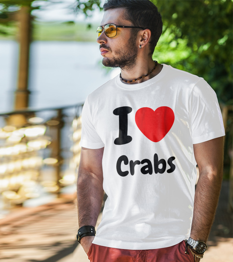 I Love Crabs Heart <3 Funny Crab T-Shirt