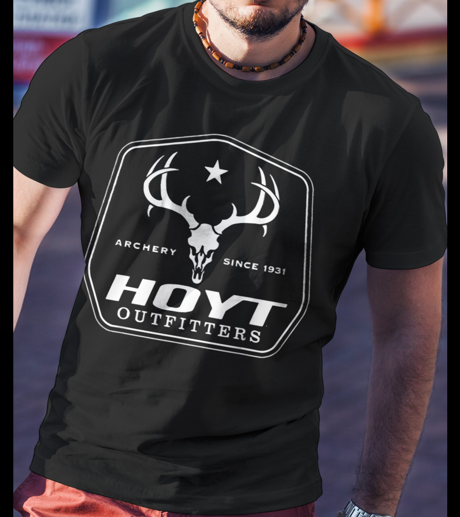 Archery Since 1931 Hoyt Outfitters Deer Skull Star Emblem T-Shirt