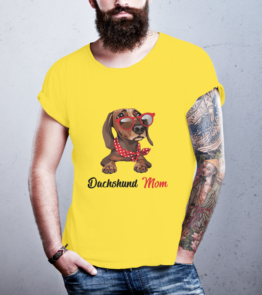 Dachshund Mom Red Glasses And Polka Dot Scarf T-Shirt