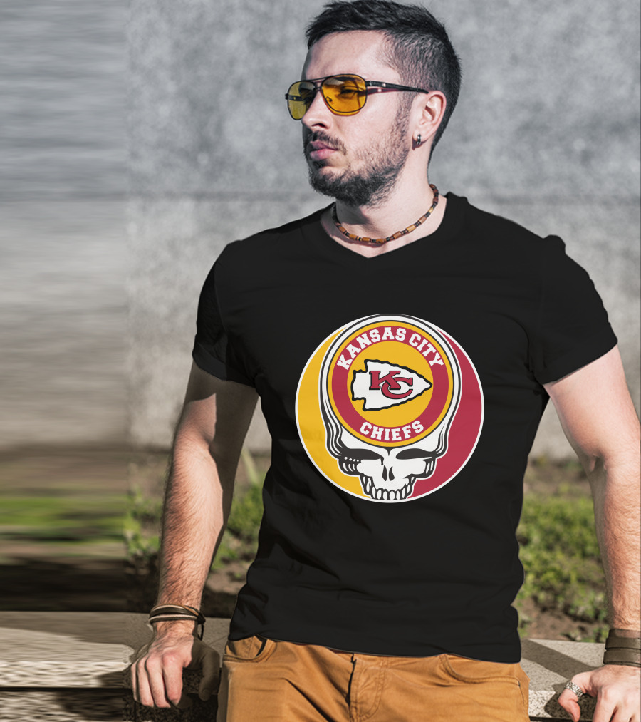 Kansas City Chiefs Grateful Dead Skull Logo Collaboration T-Shirt