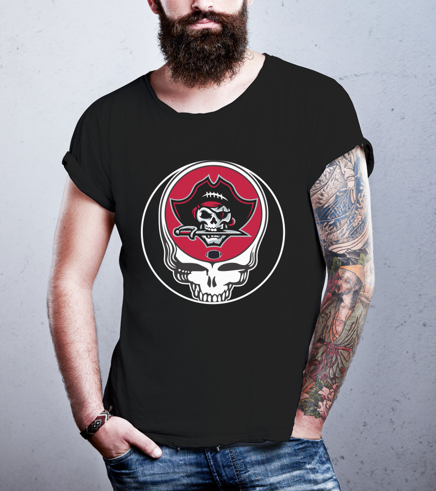 Tampa Bay Buccaneers Skull Logo With Football And Sword T-Shirt