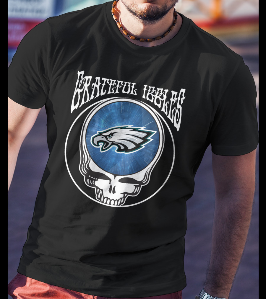 Grateful Iggles Eagle Skull Badge T-Shirt