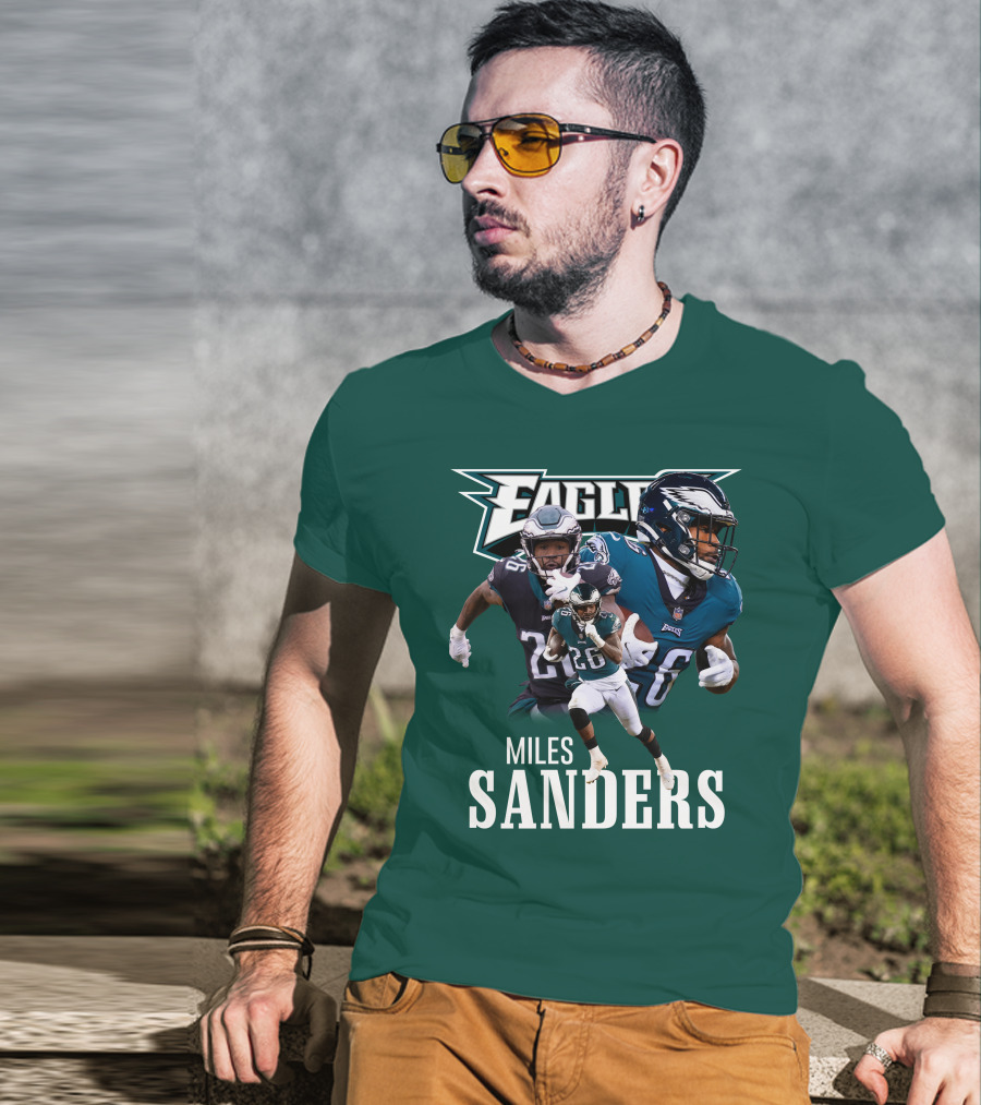 Eagles MS26 Running Back Action Play T-Shirt