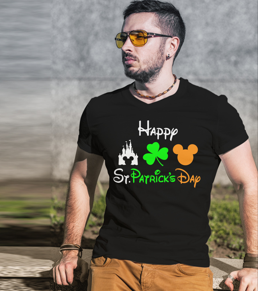 Happy St. Patrick's Day Castle Clover Mouse T-Shirt