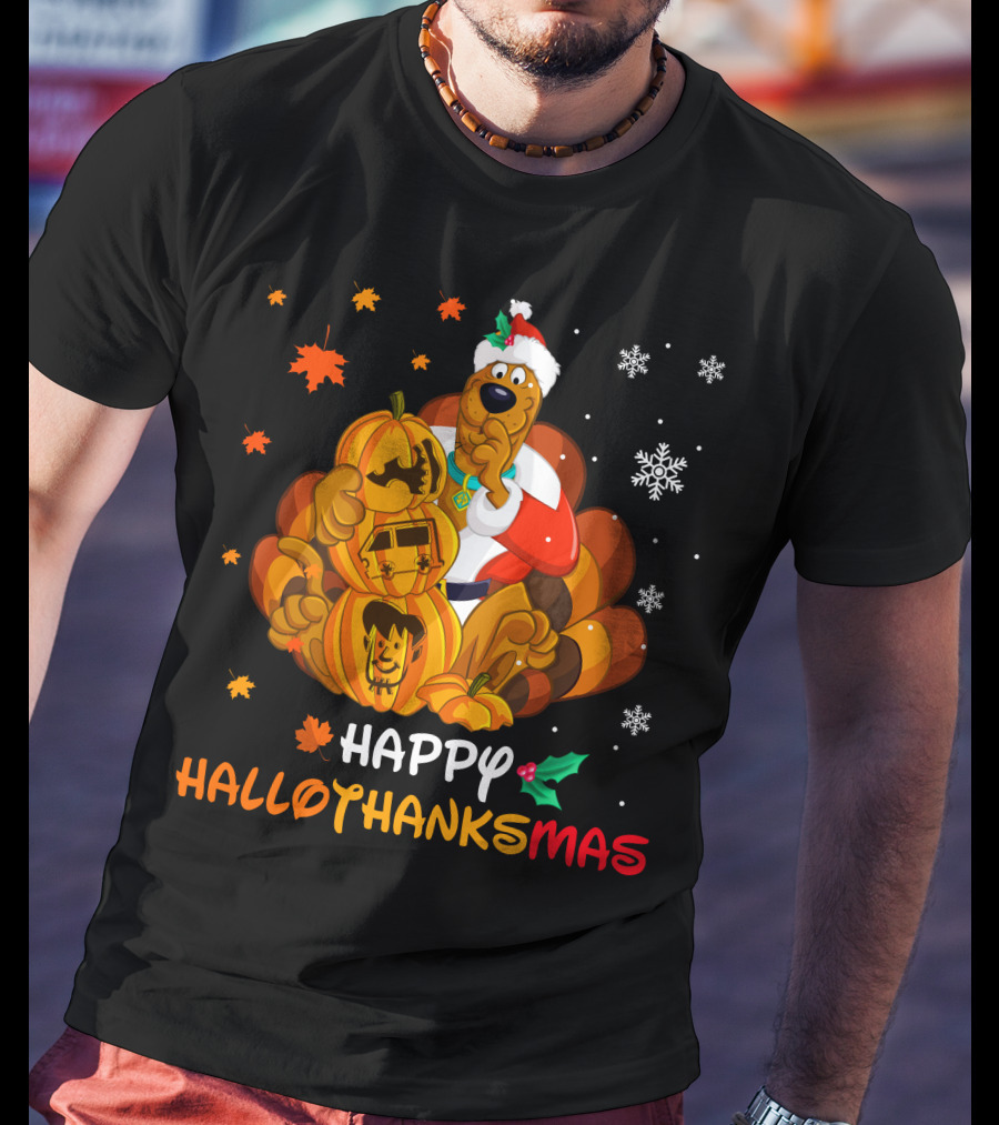 Happy Hallothanksmas Scooby-Doo Pumpkin Santa Hat T-Shirt