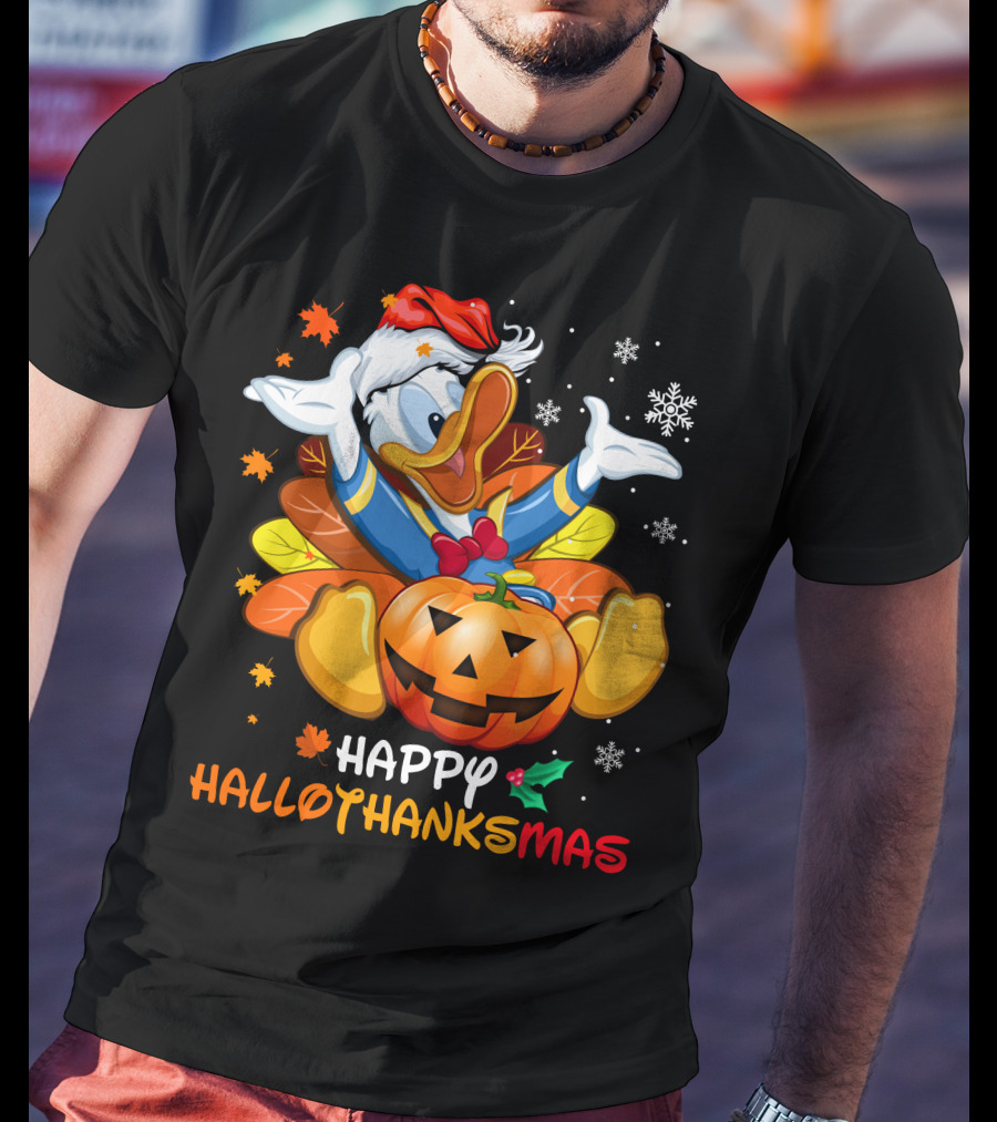 Happy Hallowthanksmas Donald Duck Pumpkin Leaves Snowflakes Santa Hat T-Shirt