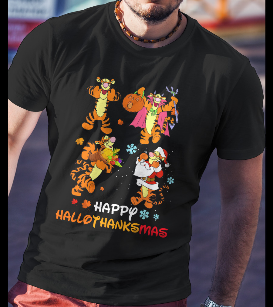 Happy Hallowthanksmas Tigger Pumpkin Basket Santa Snowflakes T-Shirt