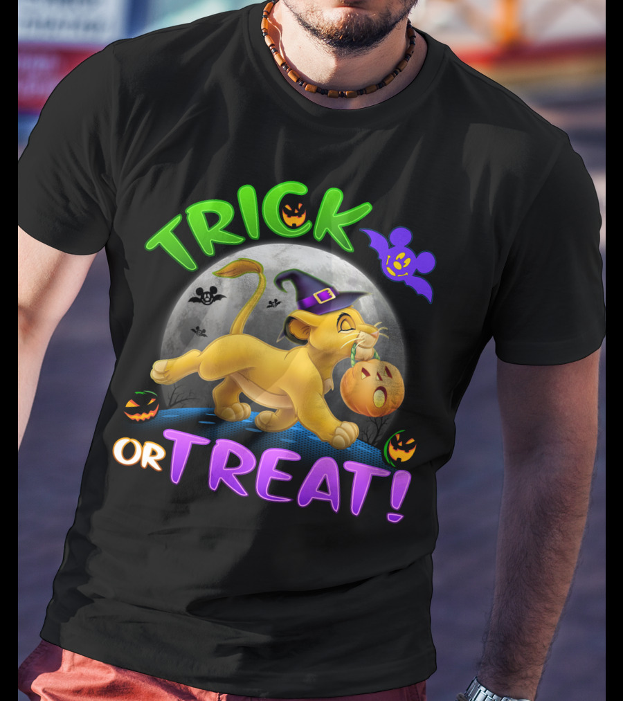 Trick Or Treat Simba Halloween Disney Mickey Moon Pumpkin T-Shirt