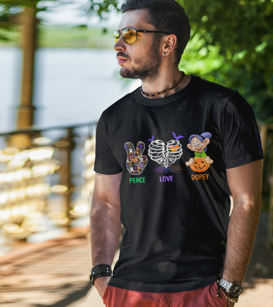Peace Love Dopey Halloween Skeleton Pumpkin T-Shirt