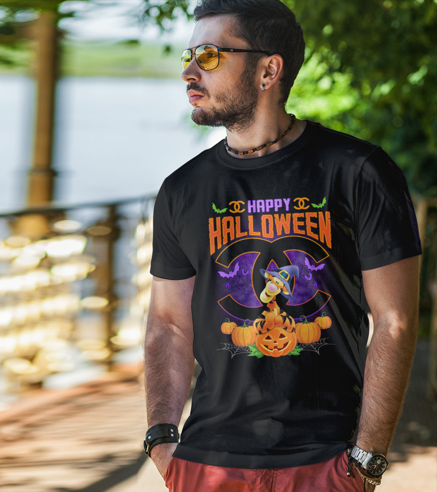 Happy Halloween Tigger Pumpkin Bats Spiders T-Shirt