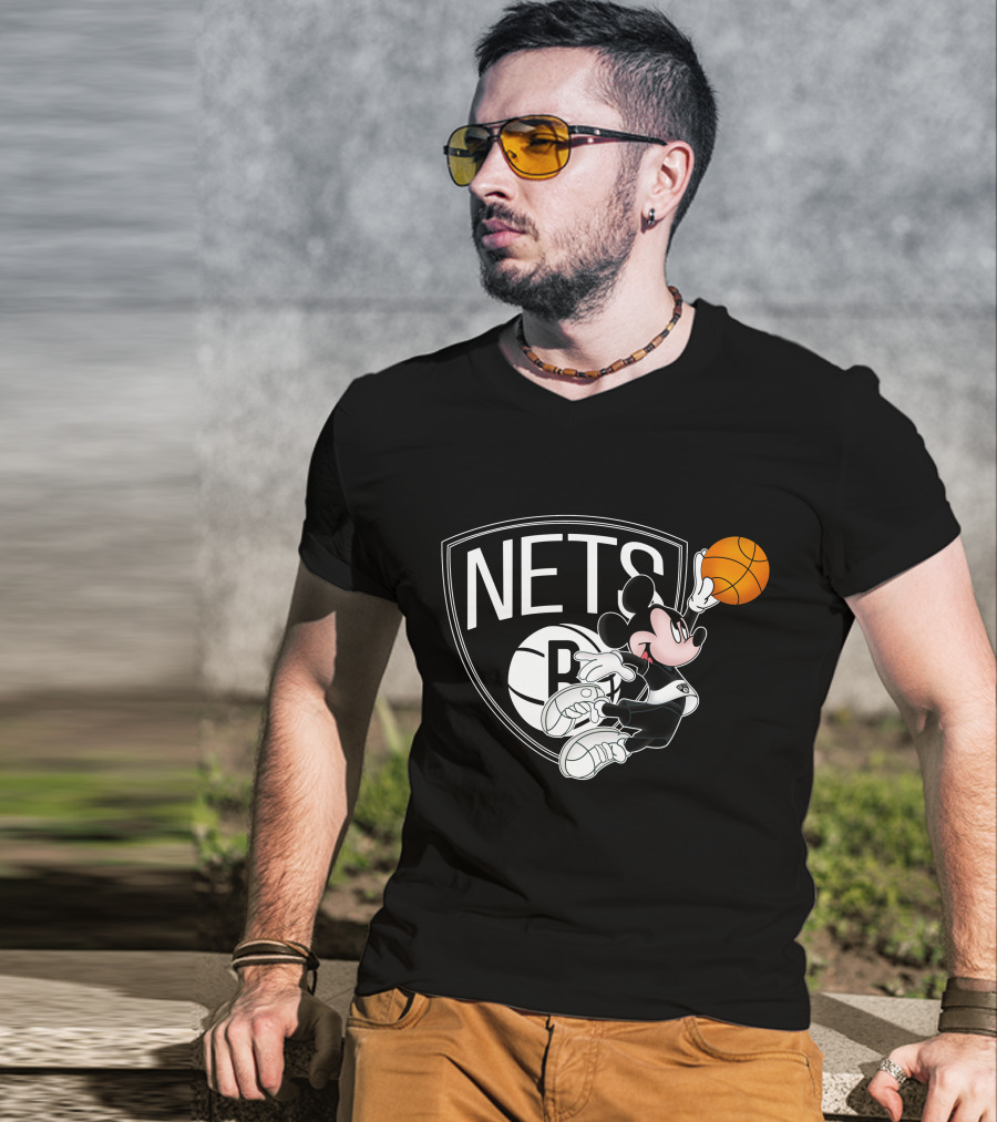 Nets Mickey Basketball Slam Dunk T-Shirt