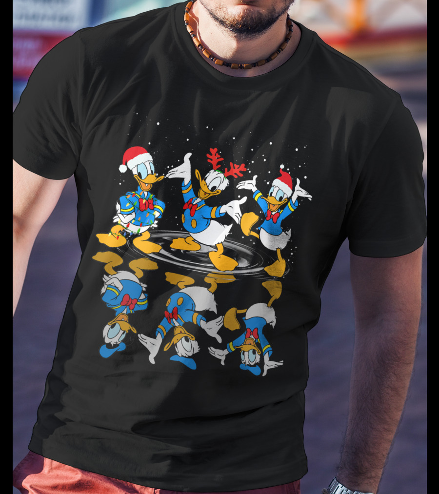 Donald Duck Holiday Reflections T-Shirt