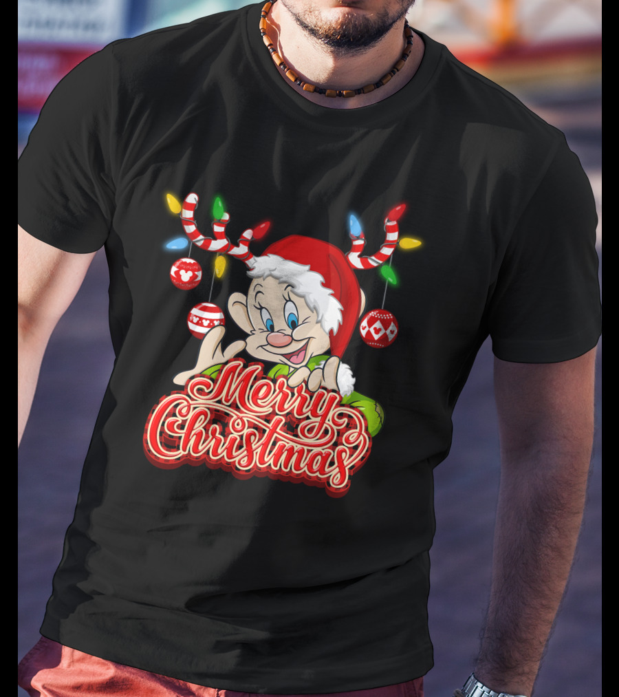 Merry Christmas Dopey Reindeer Antlers And Santa Hat With Christmas Ornaments T-Shirt