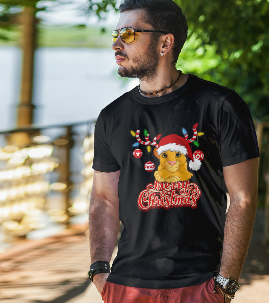 Simba Merry Christmas Santa Hat And Reindeer Antlers T-Shirt