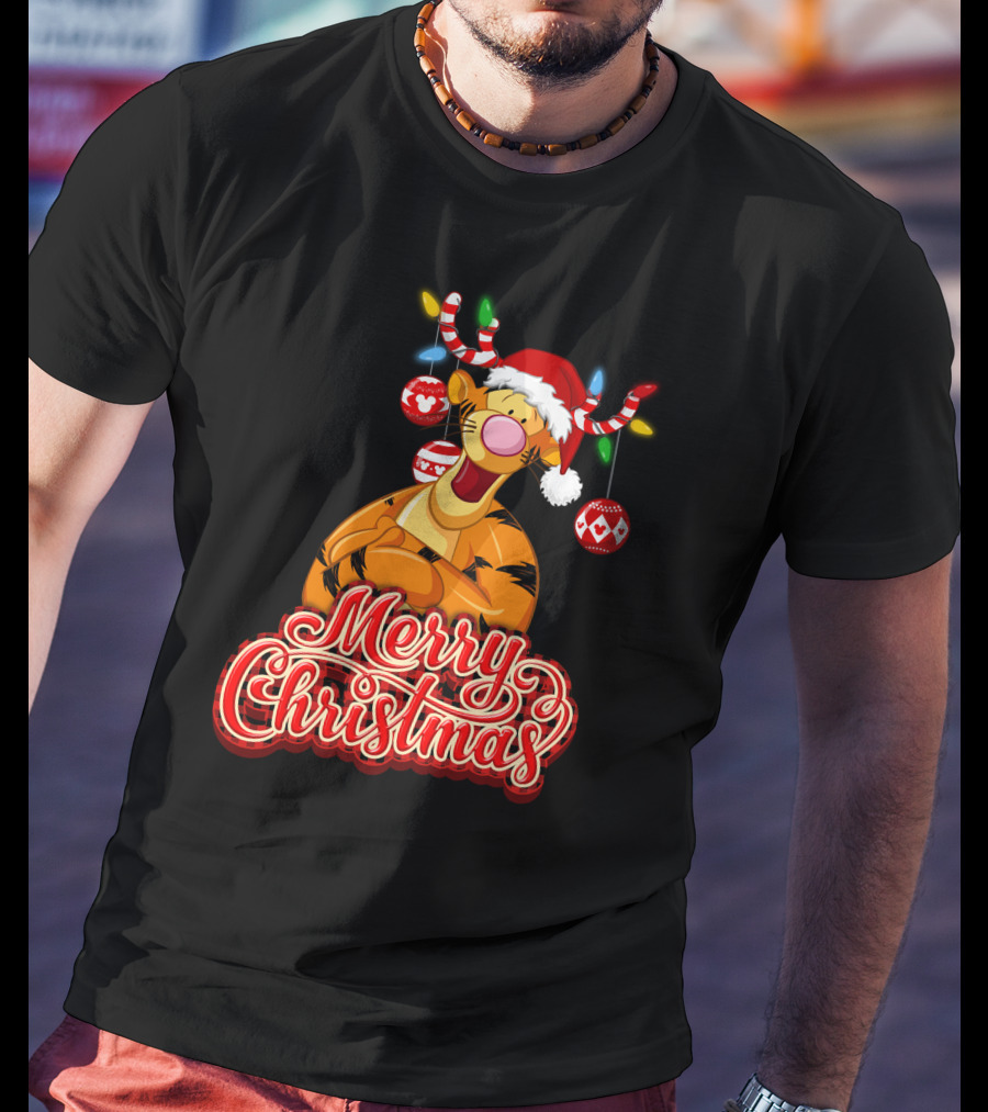 Merry Christmas Tigger Santa Hat Festive Lights And Ornaments T-Shirt