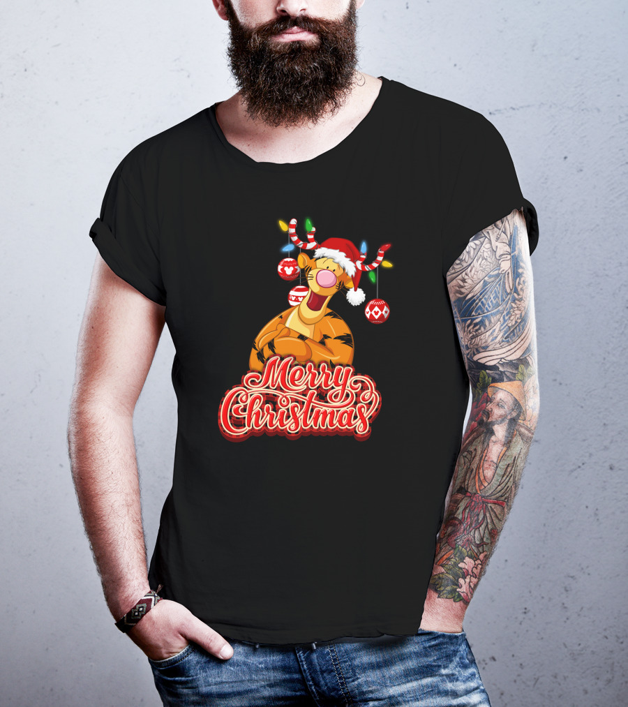 Merry Christmas Tigger Santa Hat Festive Lights And Ornaments T-Shirt