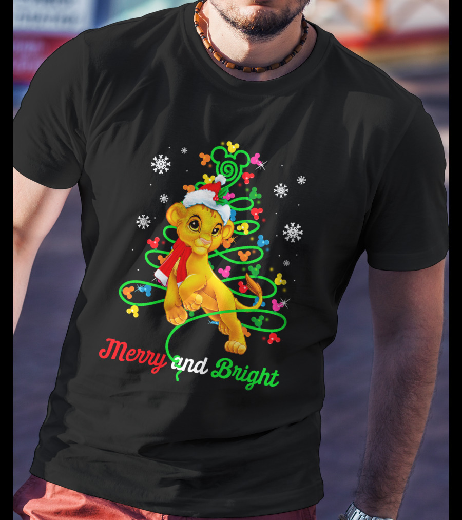 Merry And Bright Simba Christmas Snowflakes Santa Hat T-Shirt