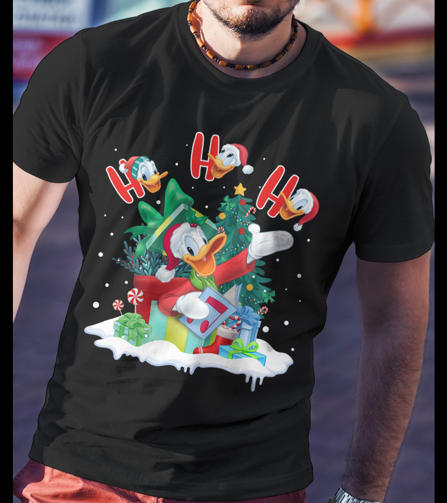 Donald Duck Christmas Santa Hat Ho Ho Ho T-Shirt