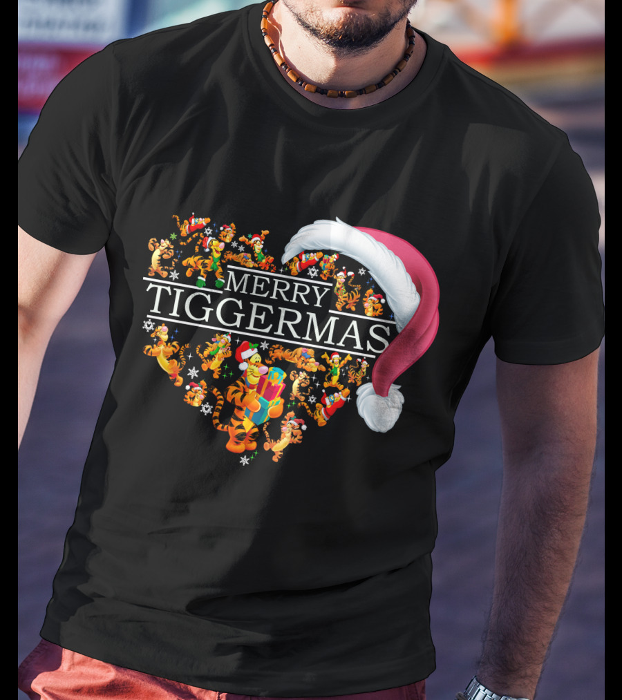 Merry Tiggermas Santa Hat And Tigger T-Shirt