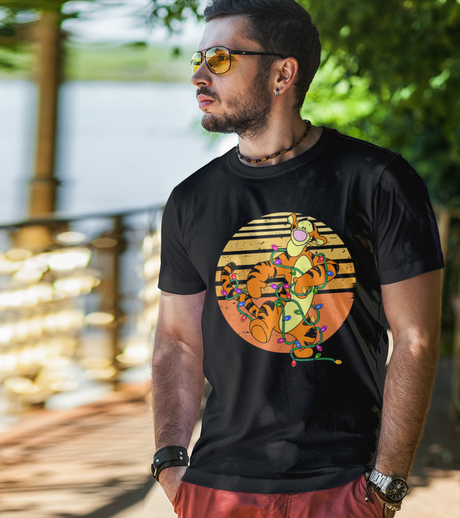 Tigger Christmas Lights Retro Sunset T-Shirt