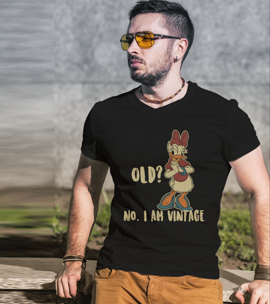 Old? No I Am Vintage Daisy Duck T-Shirt