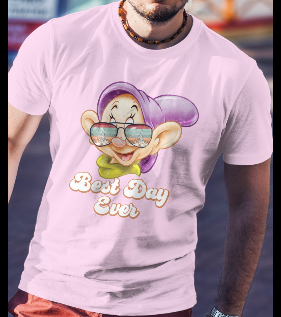 Best Day Ever Dopey Sunglasses Castle T-Shirt