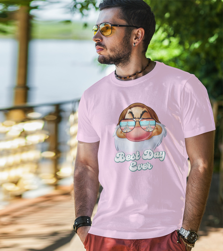 Best Day Ever Grumpy Dwarf Sunglasses Castle Scene T-Shirt